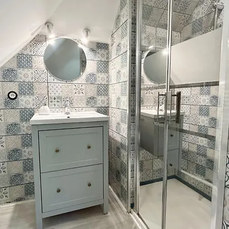 Terre & Mer'Veilles 2, Appartement Avec Spa Pour 2 Personnes Favières Exterior foto